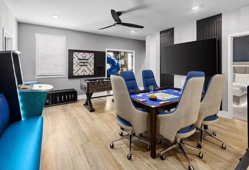 Villatel Orlando Resort