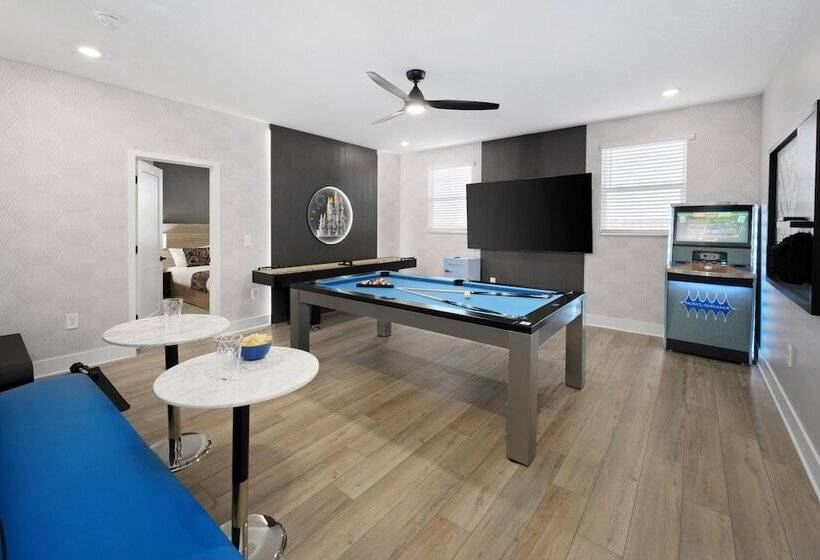 Villatel Orlando Resort