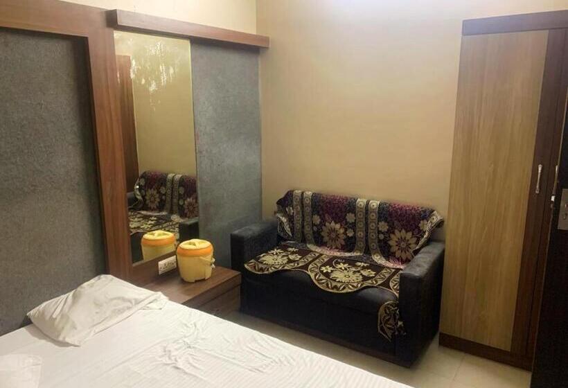 5 Mint Walking From Dargah Hotel Dabi Palace