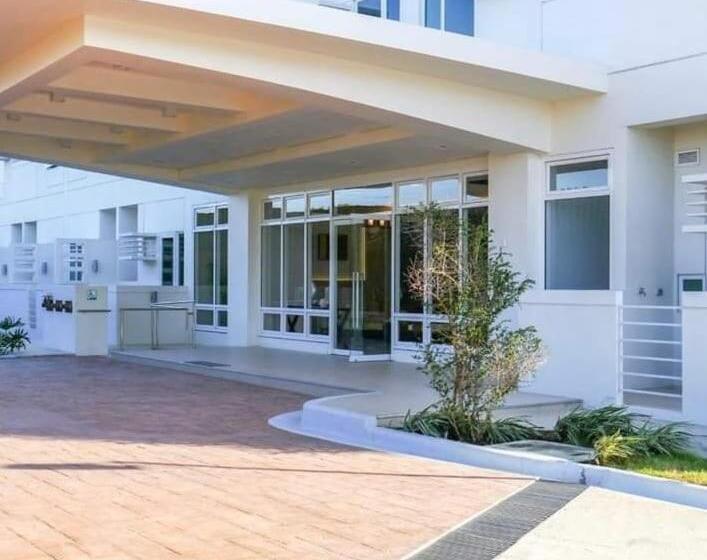 Anuva Prime 3  Queen Bed Suite Modern Stylish