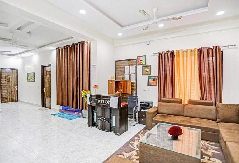 Collection O Hotel The Sunrise