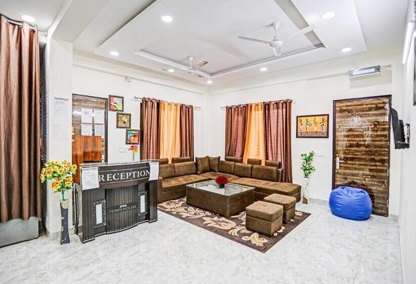 Collection O Hotel The Sunrise