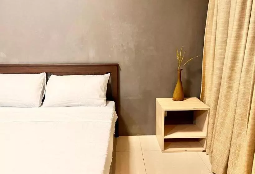 Elegant Condo Hotel Across Naia Airport Terminal 3 Newport City