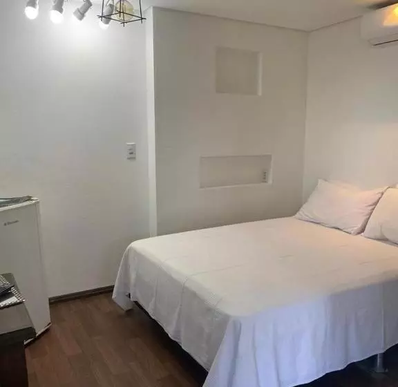 Explorer Hostel