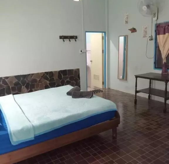 ホテル Chor Chaba