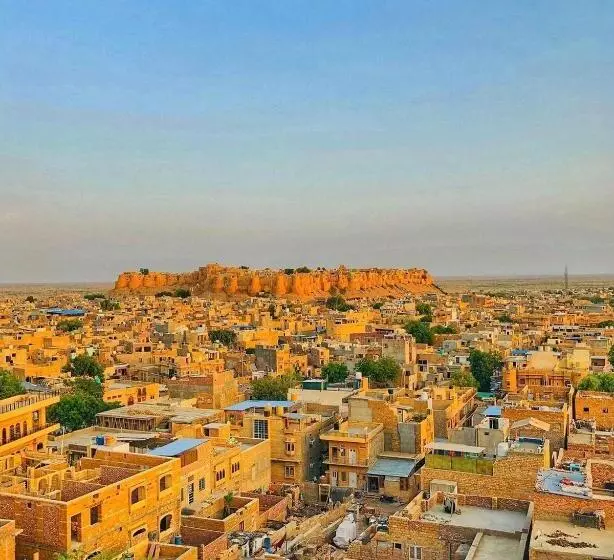 ホテル Moscow Haveli & Desert Safari