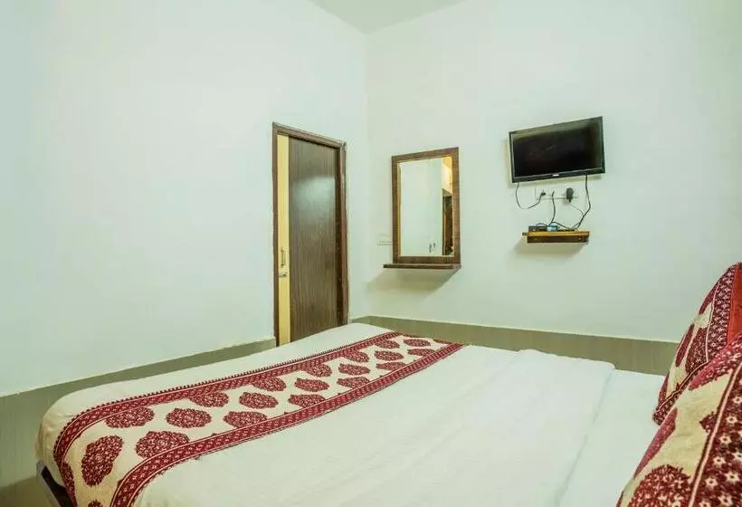 ホテル Moscow Haveli & Desert Safari