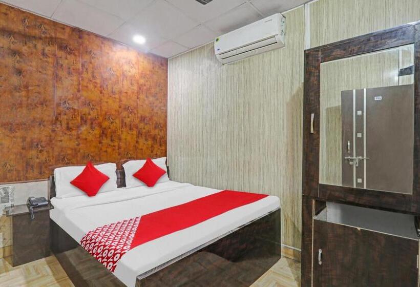 هتل Oyo Flagship Geetanjali