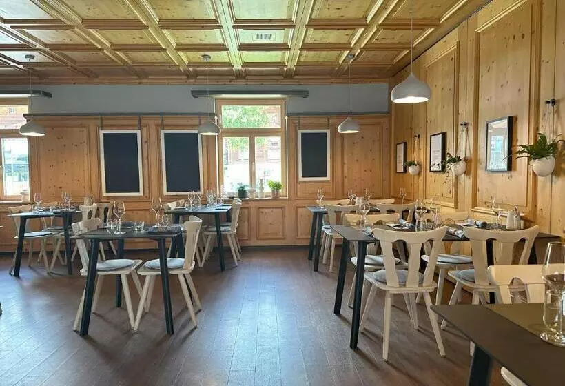 Hotelli Pez Regina   Nordic Style Alps