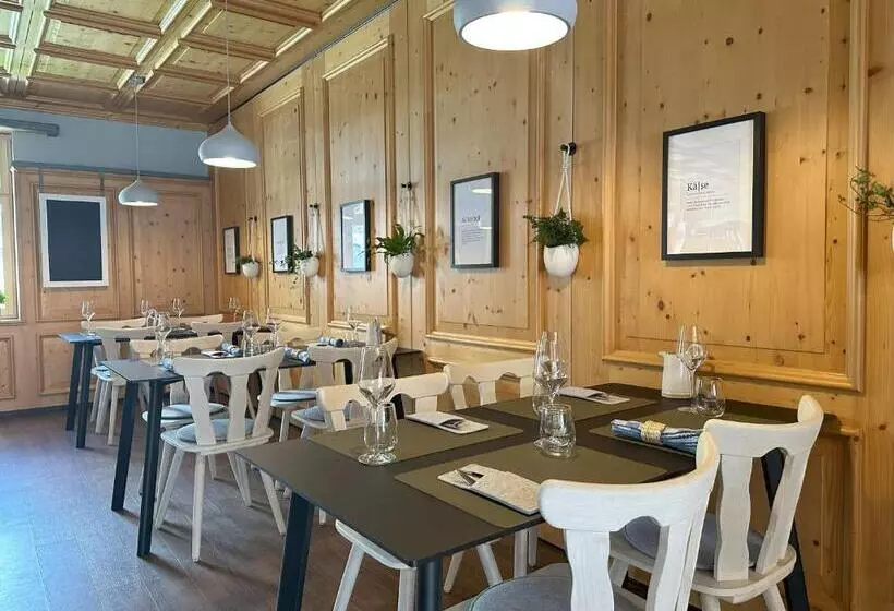 Hotelli Pez Regina   Nordic Style Alps