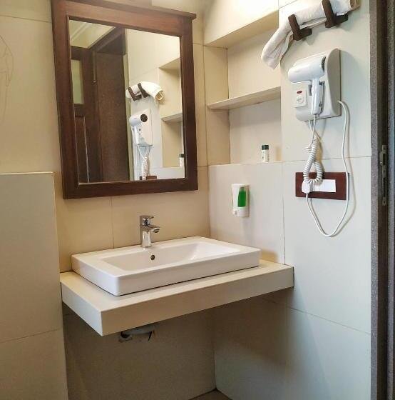 酒店 Riverside County Resort