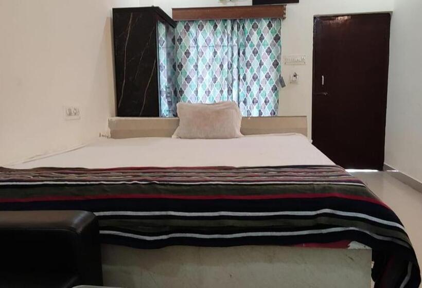 בית מלון כפרי Sea Land Mondarmoni