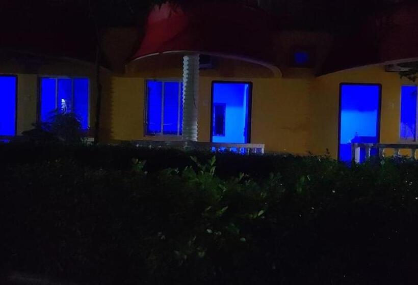 בית מלון כפרי Sea Land Mondarmoni