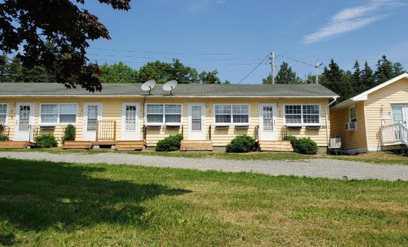 Мотель Capeway Extended Stay Lodge