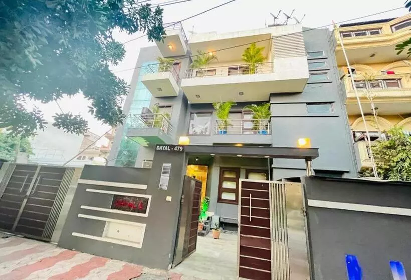 ペンション Dayal Regency Near Imt Chowk Manesar, Manesar