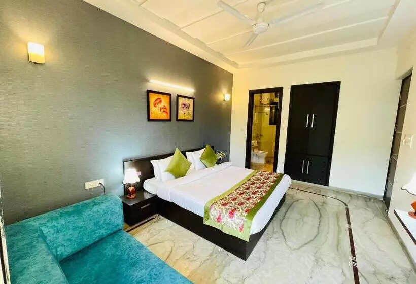 ペンション Dayal Regency Near Imt Chowk Manesar, Manesar