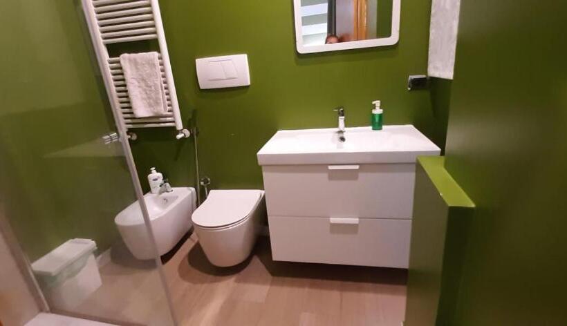 پانسیون Gardenia Free Parking