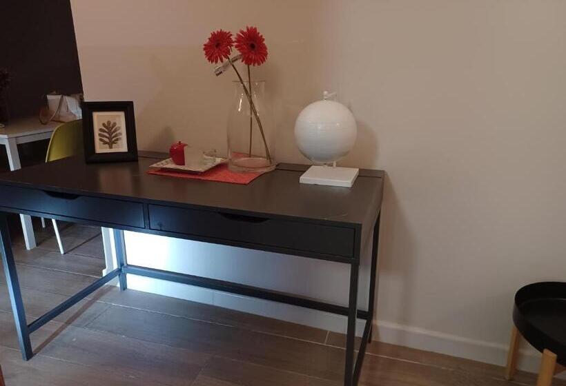 پانسیون Gardenia Free Parking