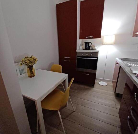 پانسیون Gardenia Free Parking