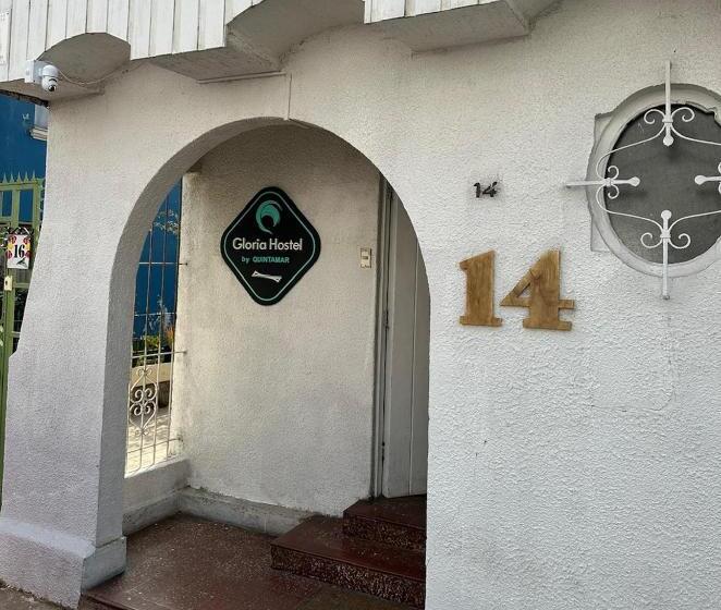 פנסיון Hostal Gloria Quintamar