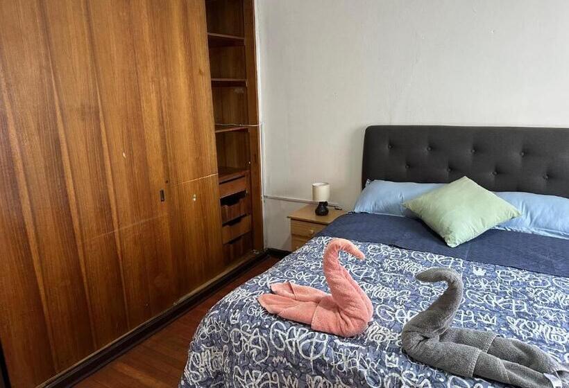 פנסיון Hostal Gloria Quintamar