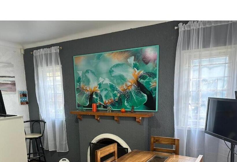 פנסיון Hostal Gloria Quintamar