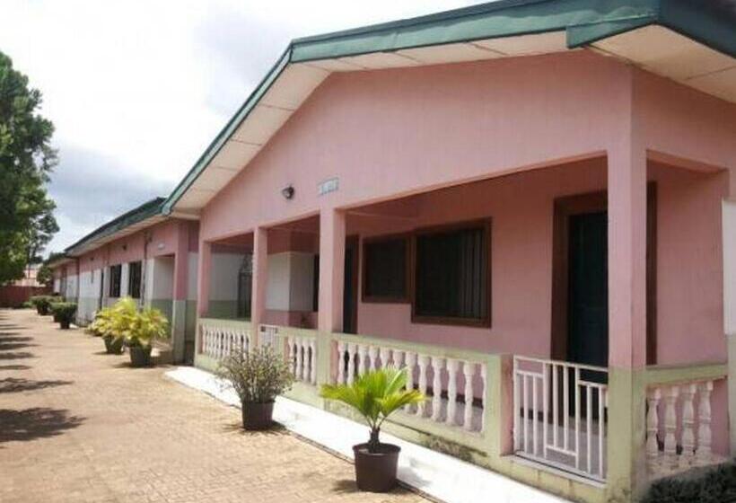 پانسیون Room In Lodge Garentiti Apartment Silver Room