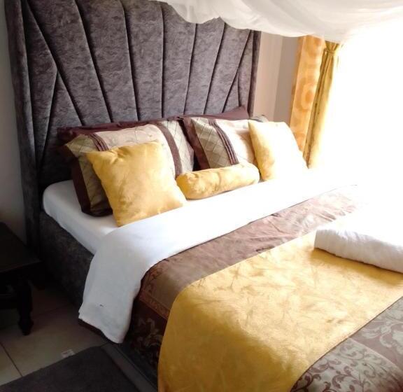 پانسیون Tsavo 90 Degrees Apartment