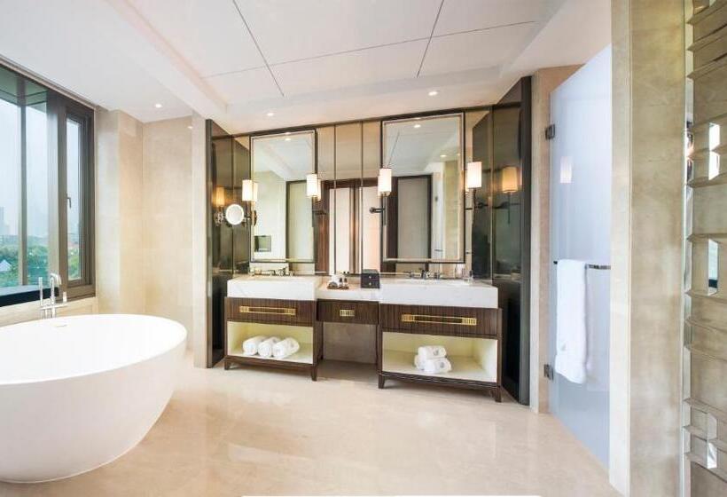 The Grand Mansion Hotel,nanjing