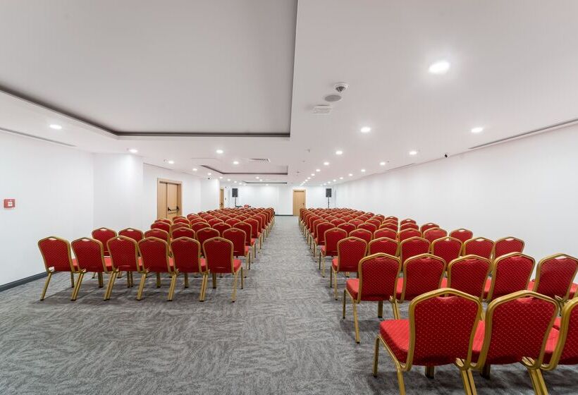 Arcanus Hotels Trendline Side