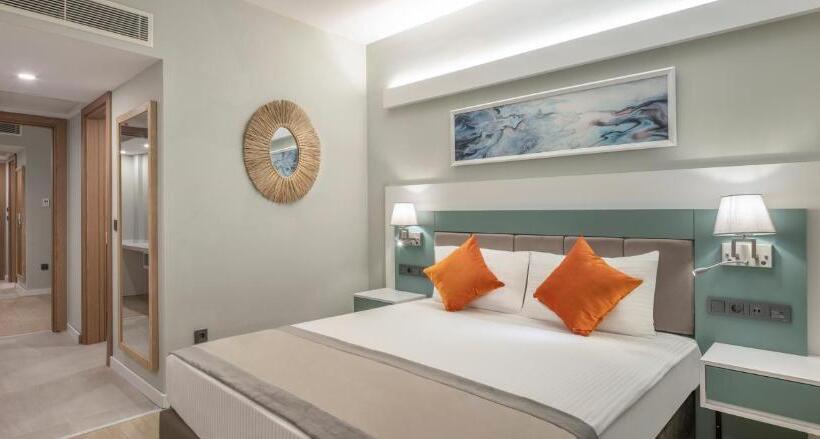 Arcanus Hotels Trendline Side