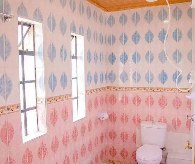 تختخواب و صبحانه Hope Homestay