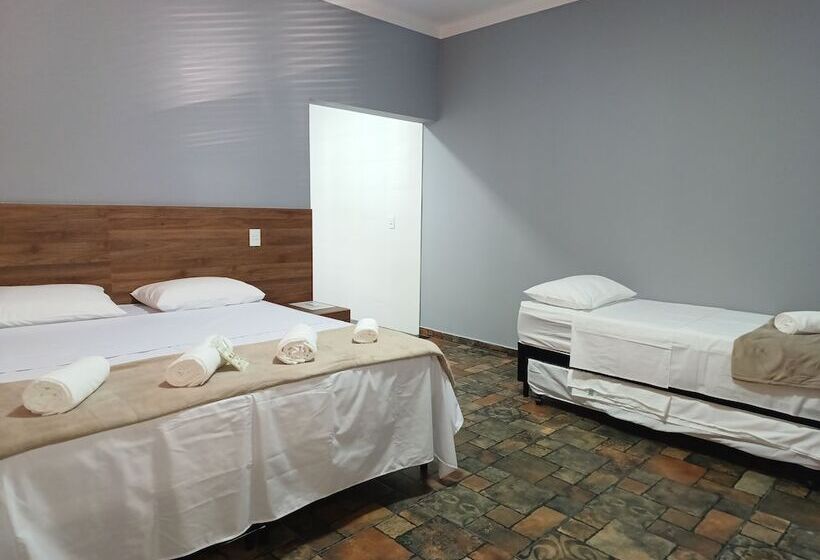 客栈  Alto Costa Flats