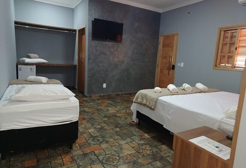 客栈  Alto Costa Flats