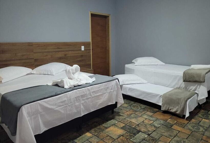 客栈  Alto Costa Flats