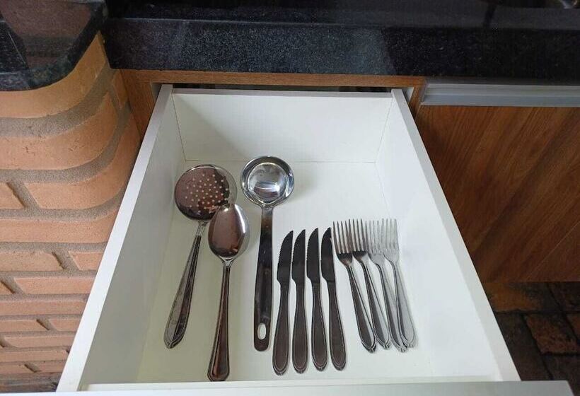 客栈  Alto Costa Flats