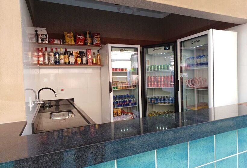 客栈  Alto Costa Flats