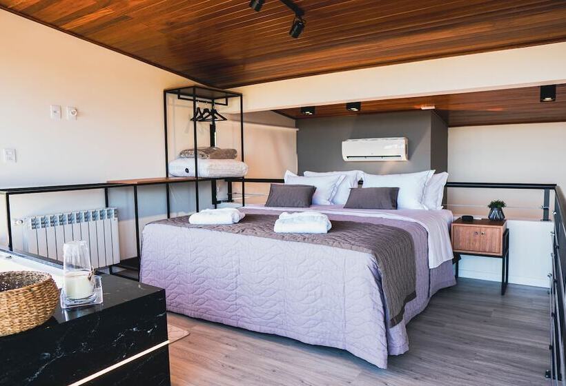 فندق فئة نجمة واحدة Döra Enoturismo