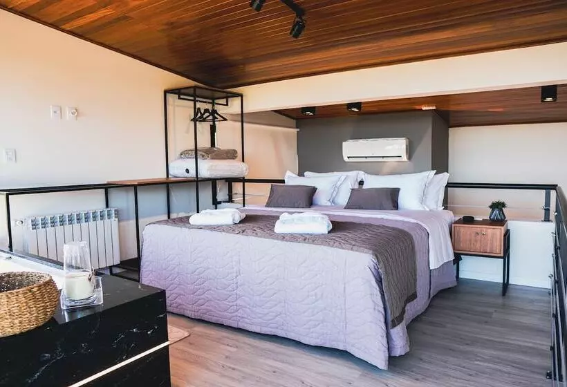 簡易ホテル Döra Enoturismo