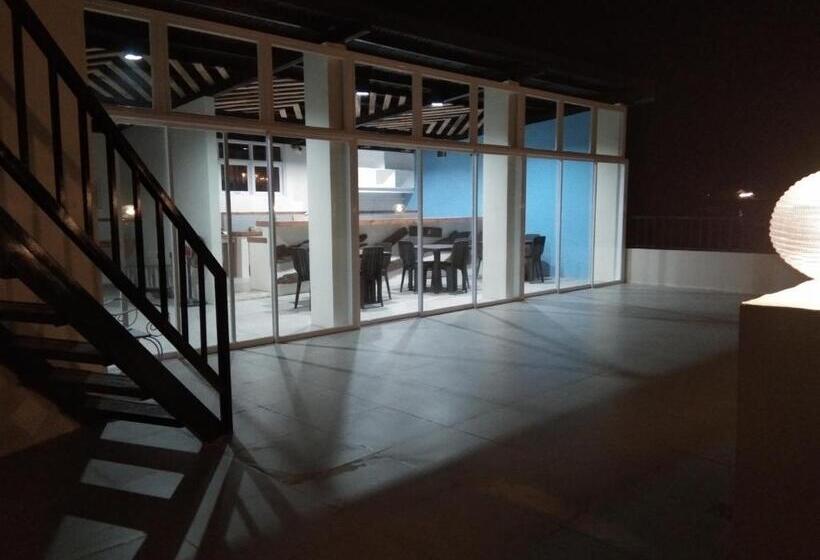 Hotell A&a Abe Bayfront Inn