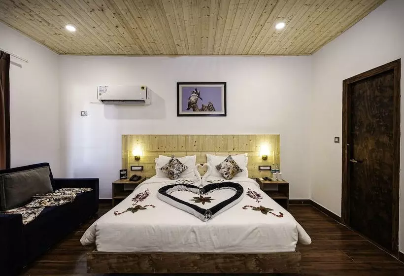Hôtel Anantum Gateway Resorts
