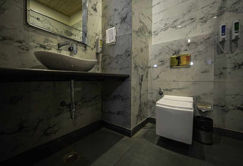 هتل Anantum Gateway Resorts