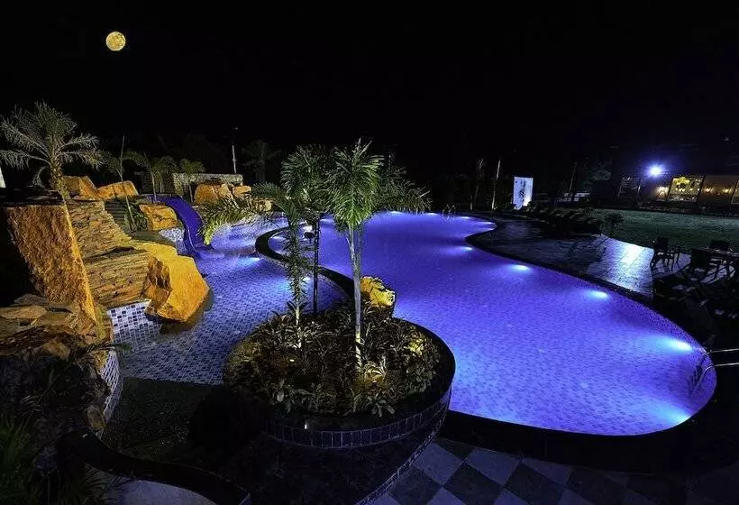 Hôtel Anantum Gateway Resorts
