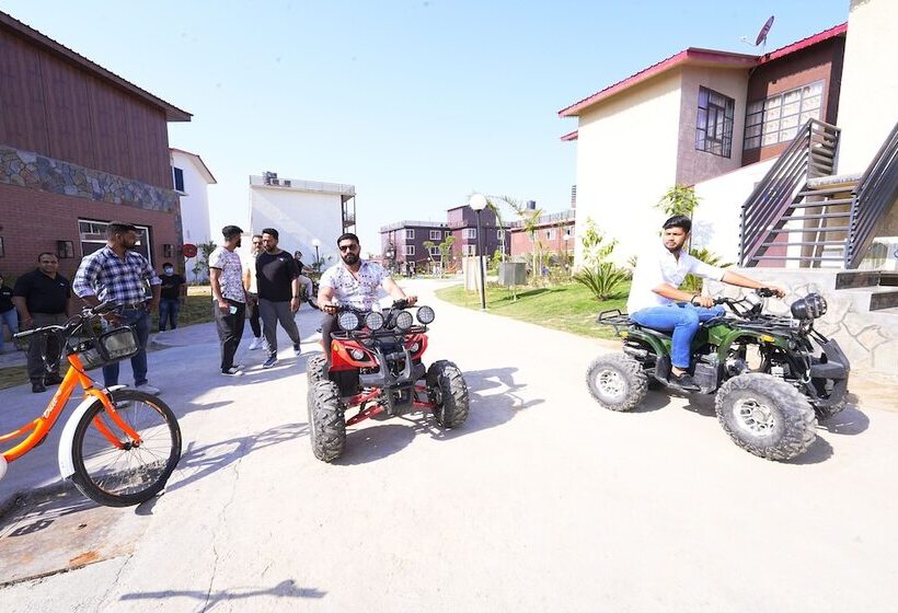 هتل Anantum Gateway Resorts