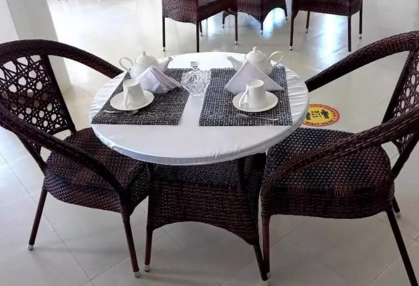 Calitwapa Hotel & Restaurant
