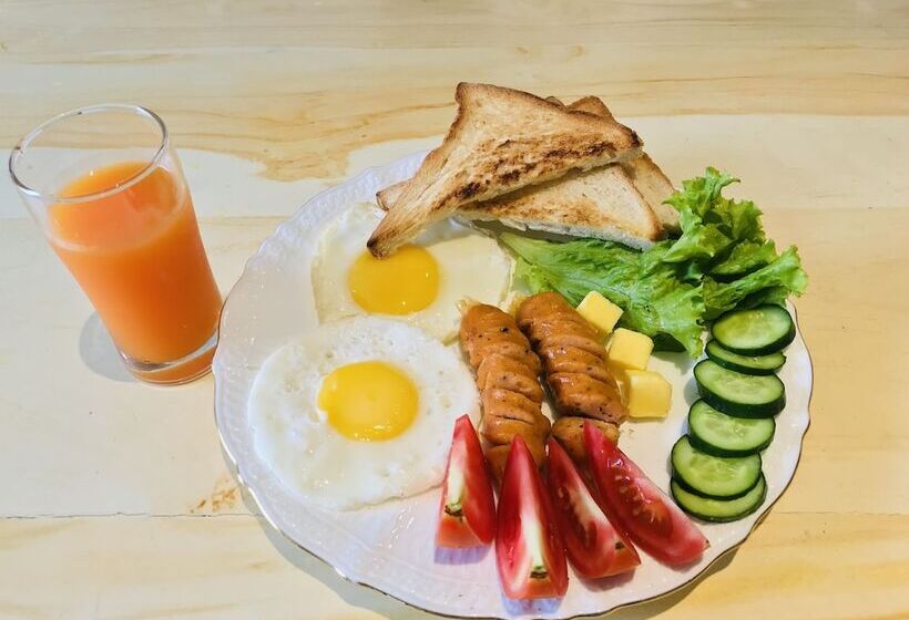 فندق Ceylon Kingsmen Garden