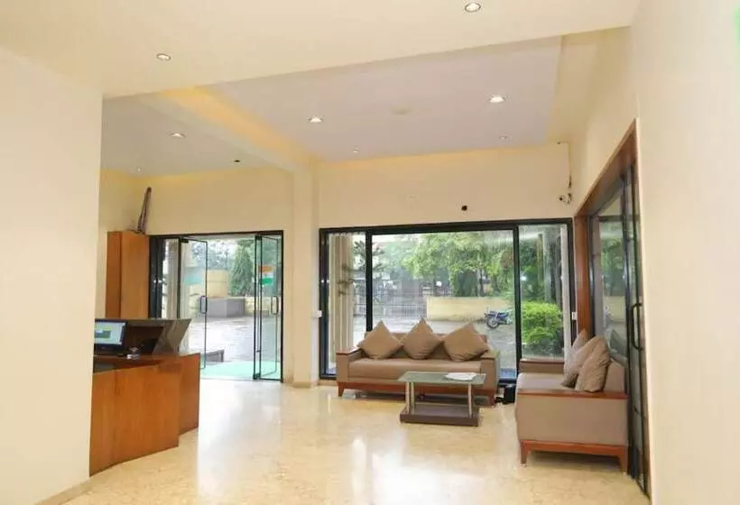 ホテル Dadra Resort