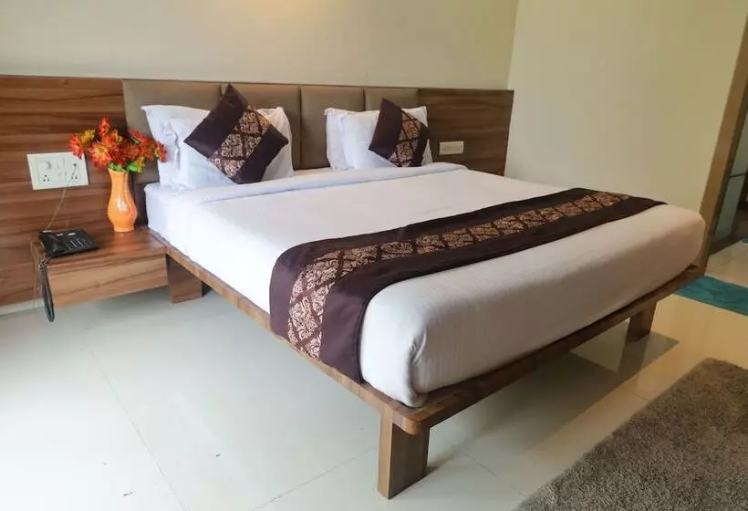 ホテル Dadra Resort