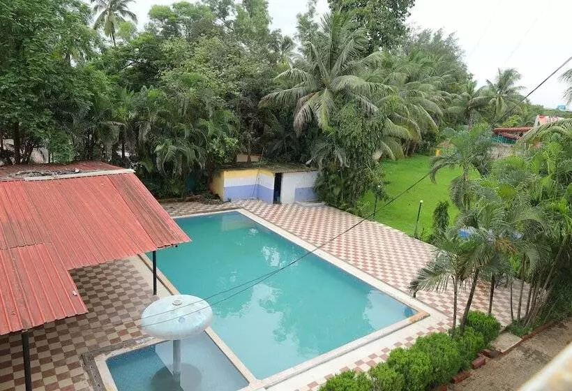 ホテル Dadra Resort