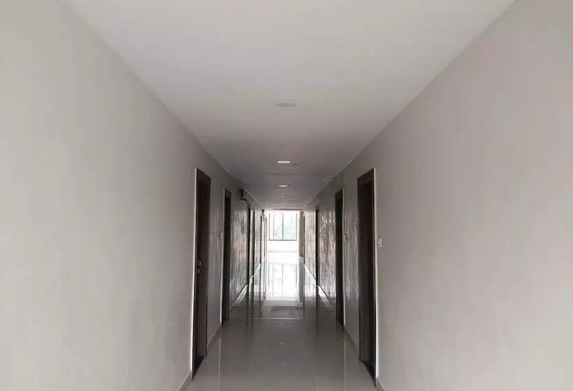 ホテル Dadra Resort